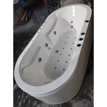 White Acrylic Bathtub
